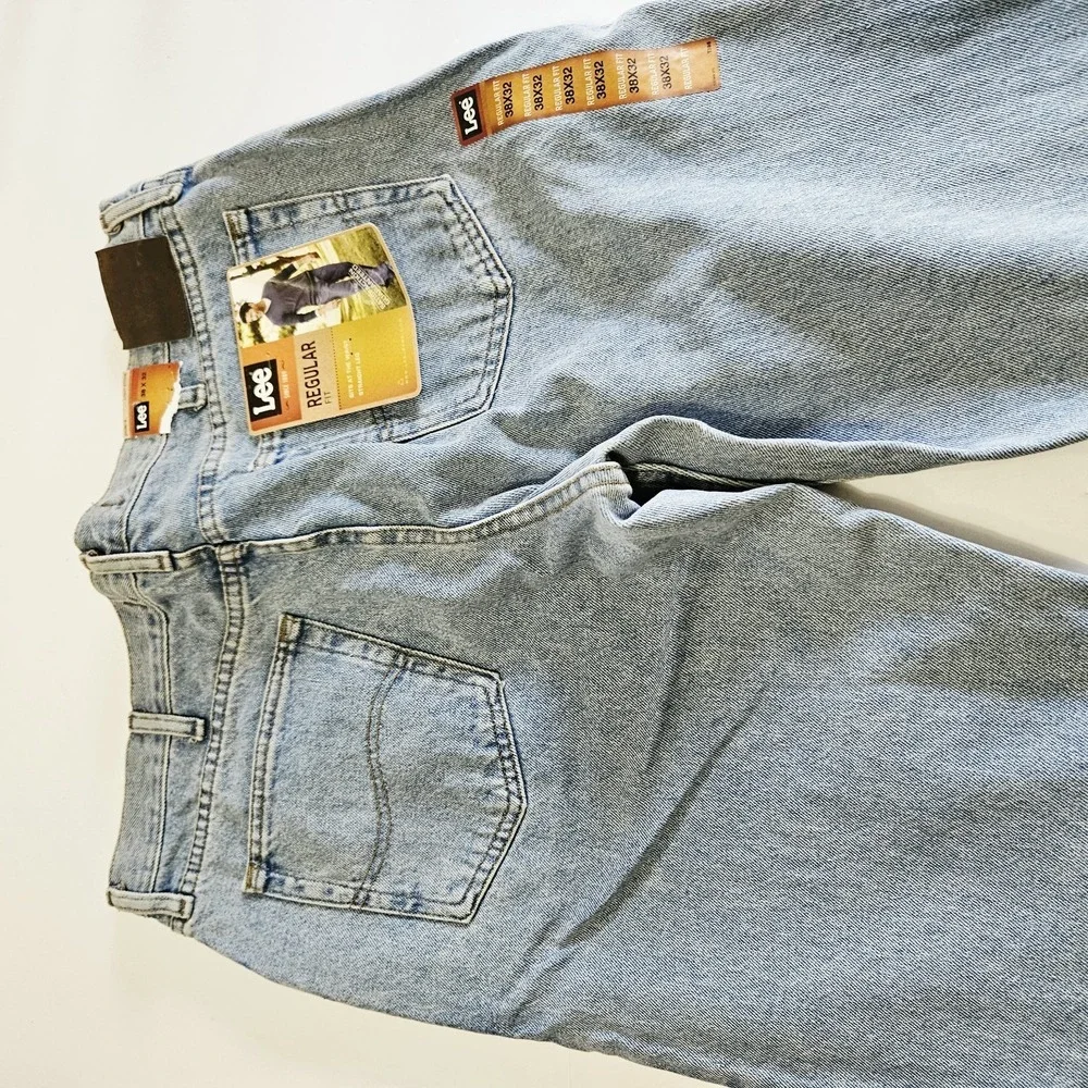 NWT Lee Mens Regular Fit Straight Leg Jeans Denim Pants Light Stonewash 2008916